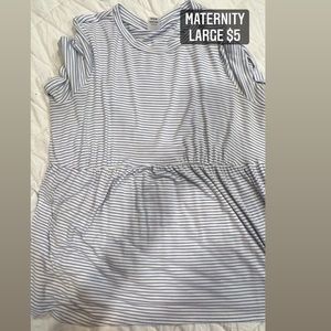 Time & Tru large maternity shirt